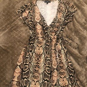 Snakeprint mini wrap dress, great for summer night